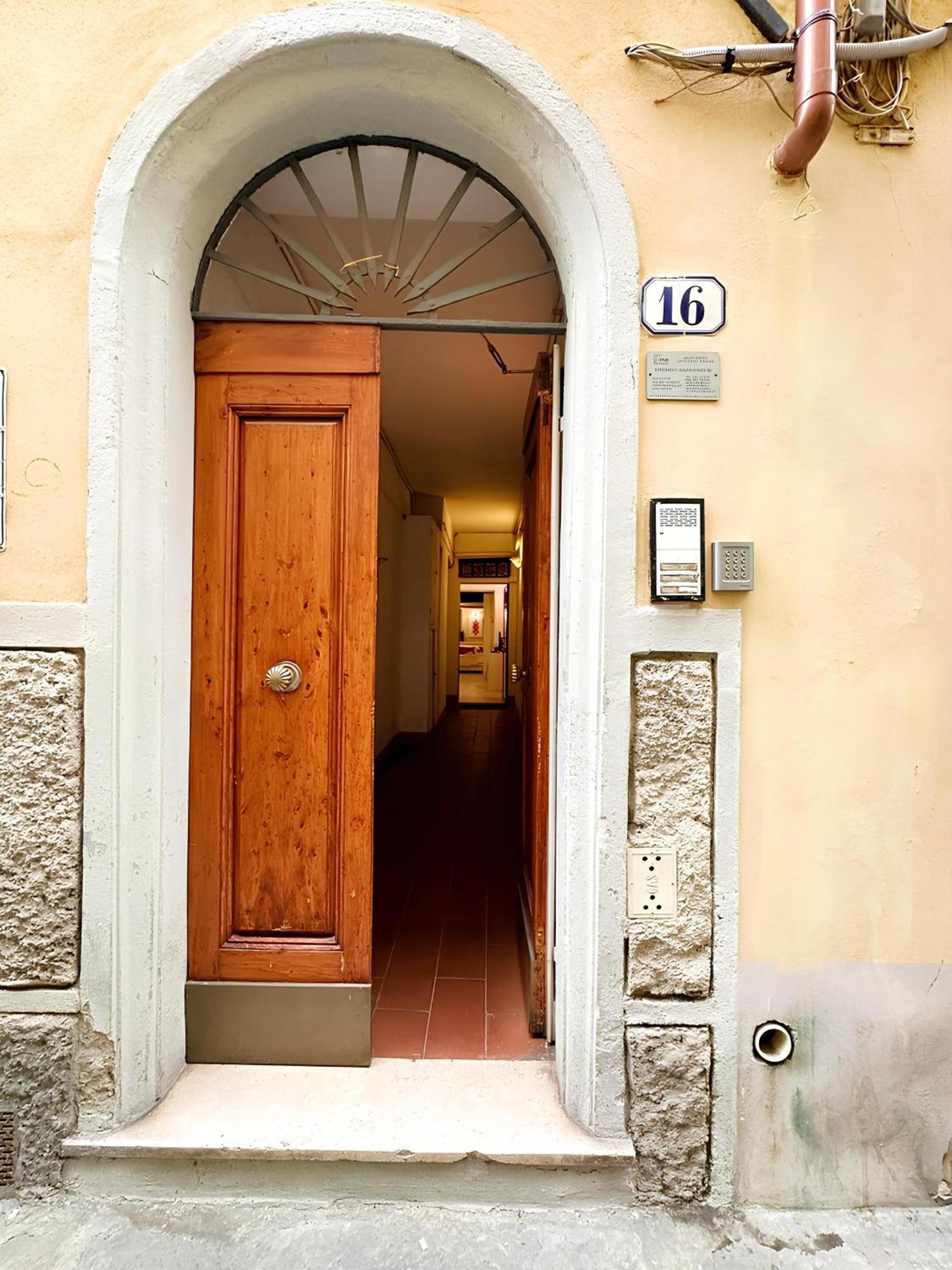 Be Your Home - Just A Step Away From Everything Florence Exterior photo